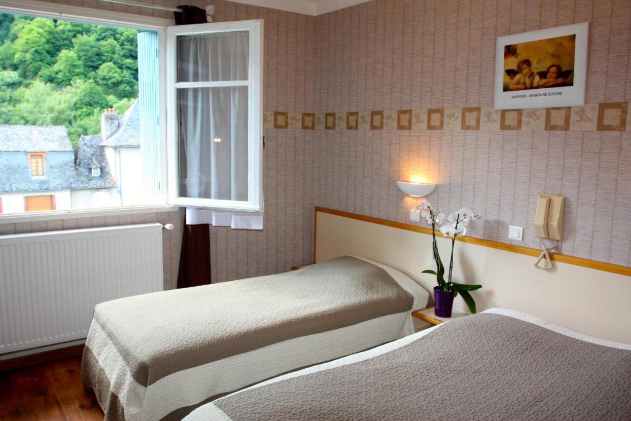 Hotel Restaurant Des Deux Vallees Entraygues-sur-Truyère Szoba fotó